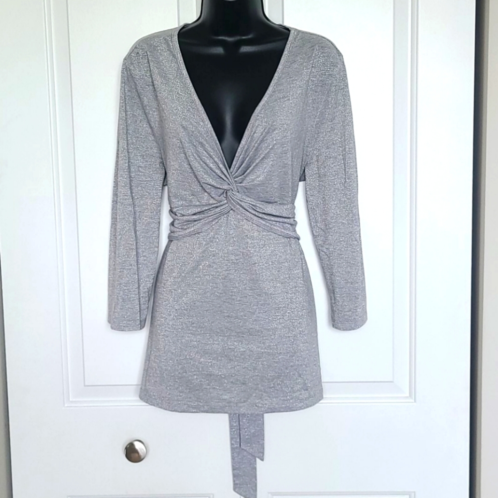 Gitano Gray sparkle V-neck top XL